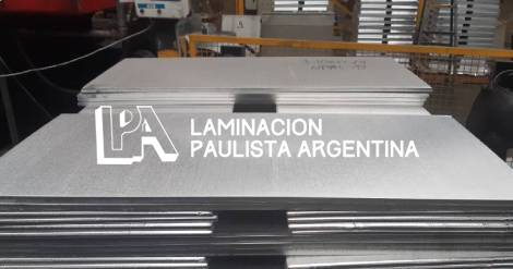 los-sorprendentes-beneficios-del-proceso-de-fundicion-continuous-caster-para-laminas-de-aluminio