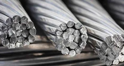 El aluminio: conductividad y reflectividad al servicio de la eficiencia