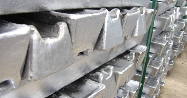 el-aluminio-se-convierte-en-un-termometro-del-comercio-internacional